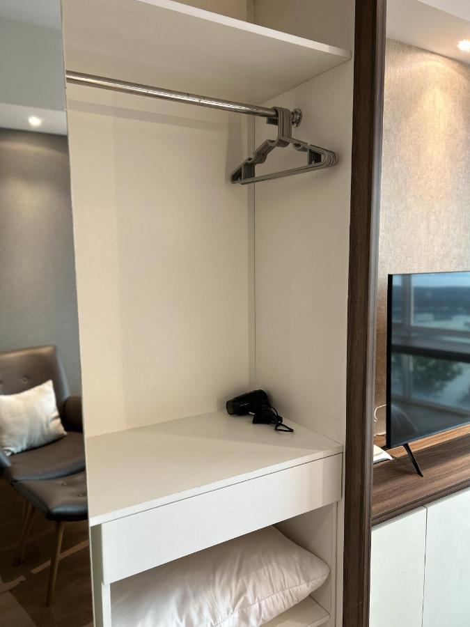 טנגרנג U Residence 2 Studio Apartment Pool View מראה חיצוני תמונה