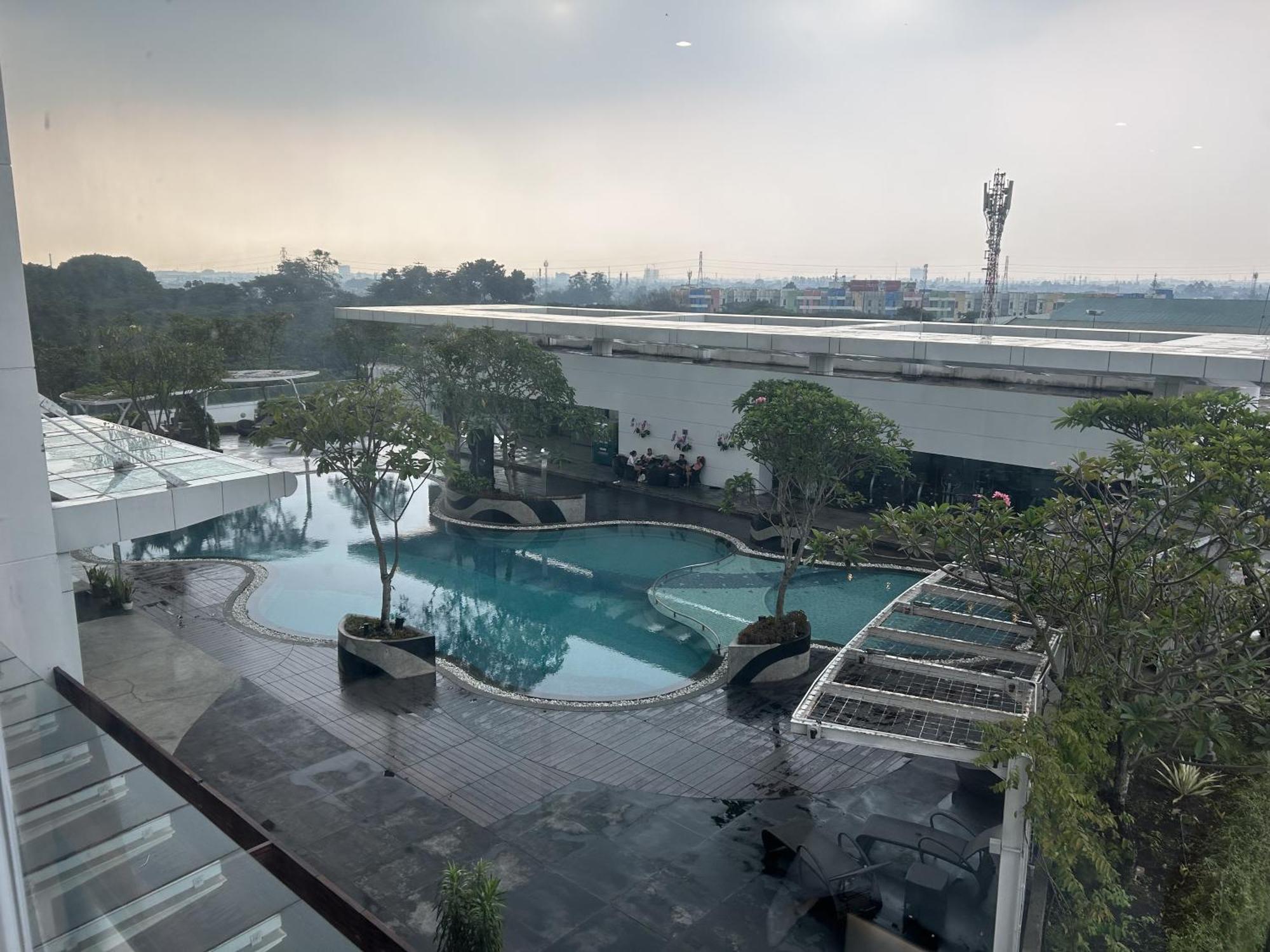 טנגרנג U Residence 2 Studio Apartment Pool View מראה חיצוני תמונה